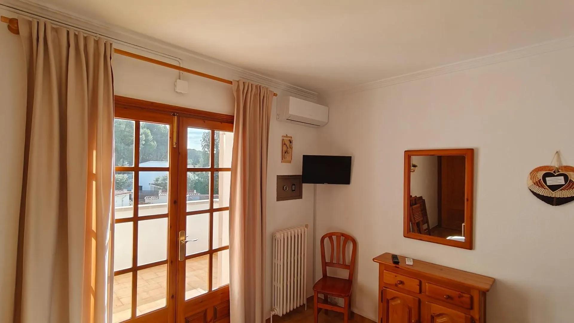 Bed & Breakfast Villa Merce Empuries Sant Marti d'Empuries Spain